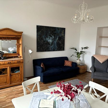 Casa Nostra - Sonnige Wohnung Direkt Am Augarten Wenen Buitenkant foto