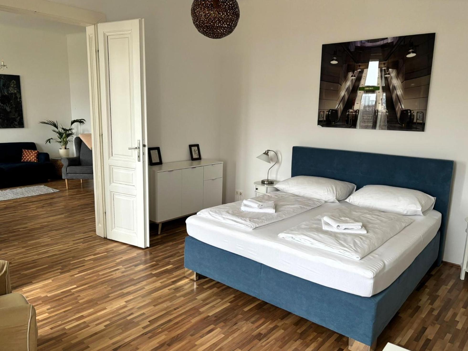 Casa Nostra - Sonnige Wohnung Direkt Am Augarten Wenen Buitenkant foto